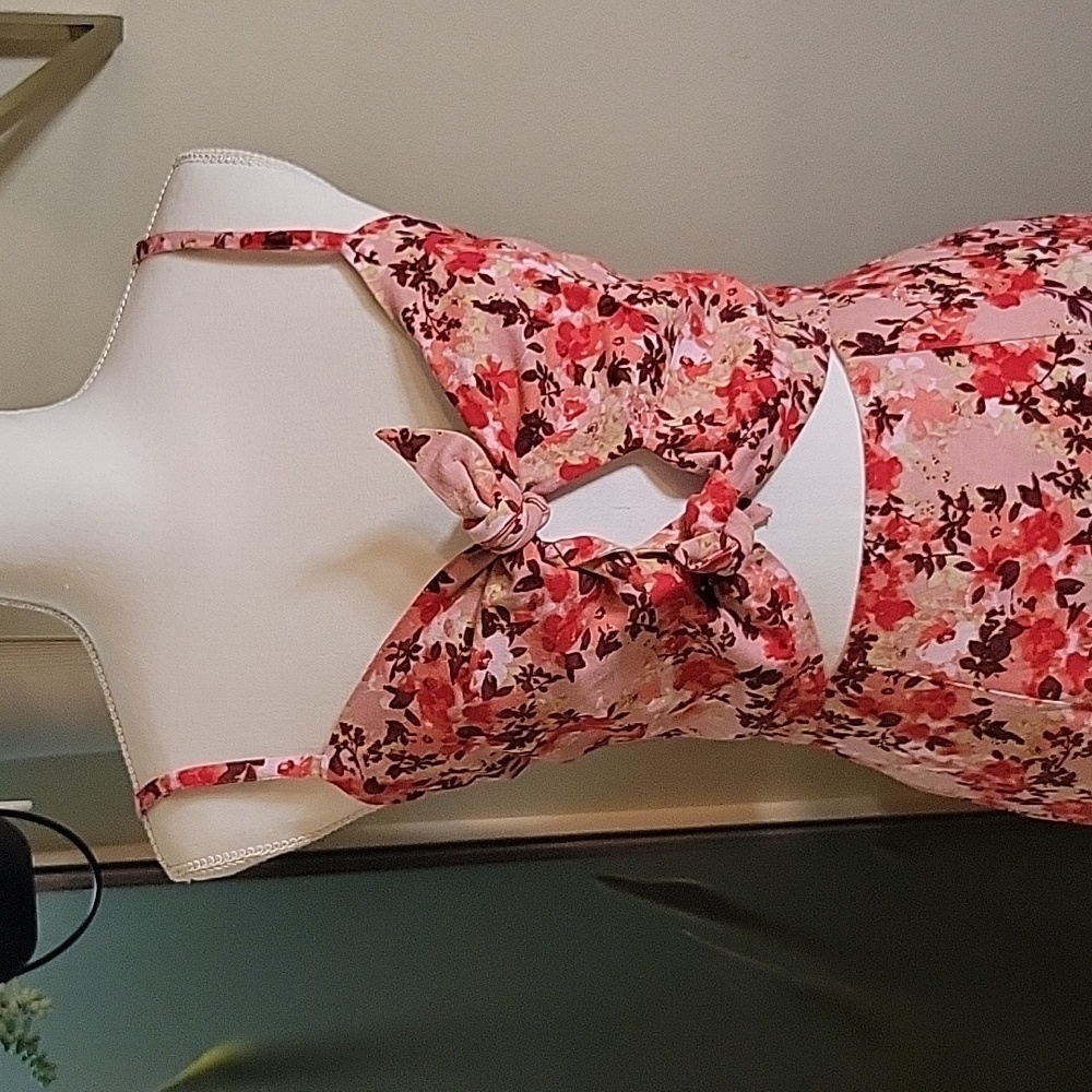 WAYF Pink Floral Tie-Front Cutout Dress - Picture 4 of 12